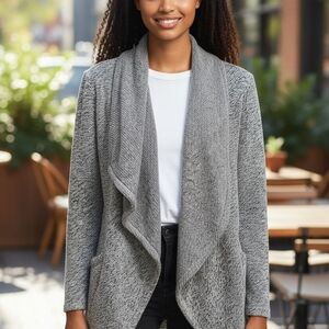 BNCI Elegant Women's Gray Knit Cardigan SZ S